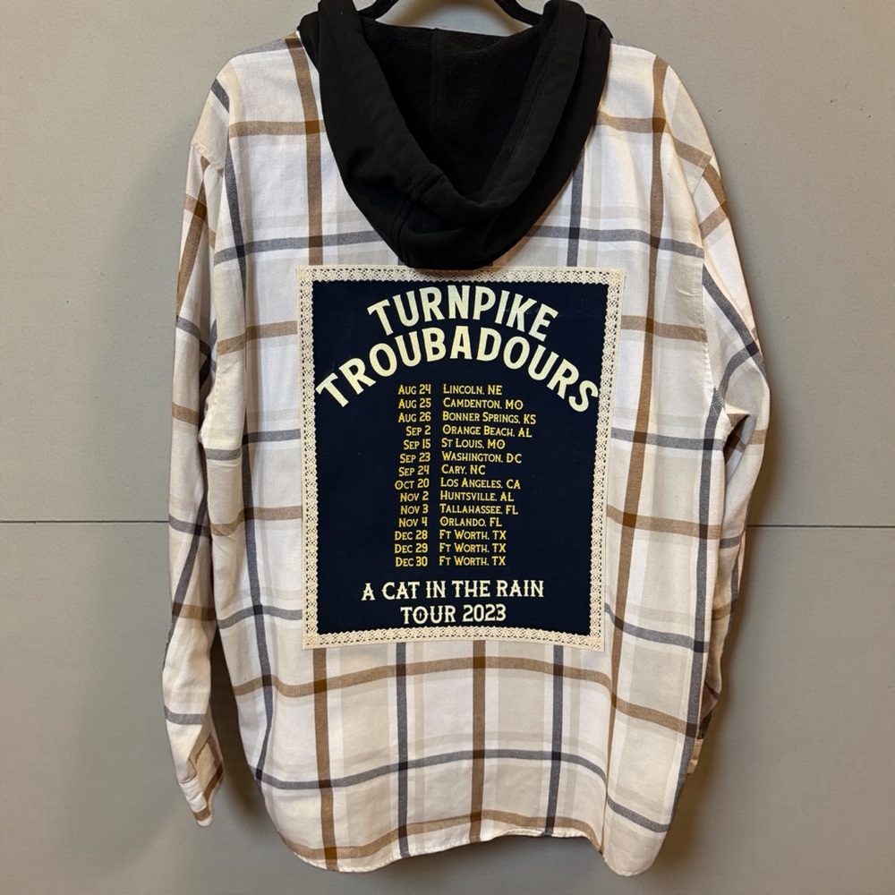 Turnpike Troubadours Plaid Hooded Flannel Shirt - Cream & Brown